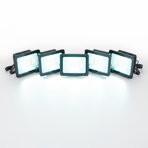 Foco LED 50W encendido